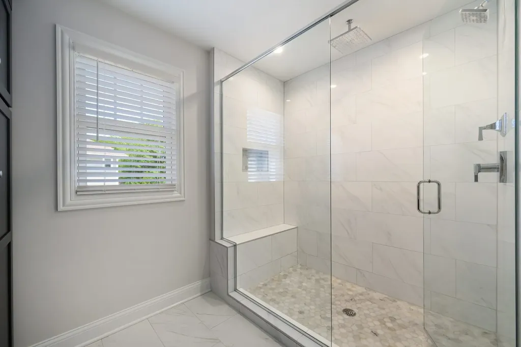 5435 Central Avenue Western Springs IL 60558