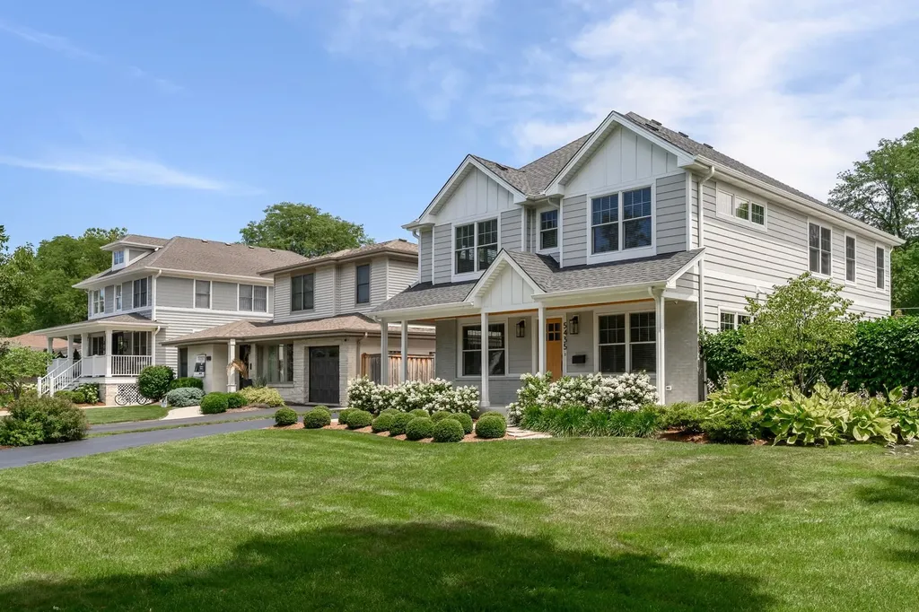 5435 Central Avenue Western Springs IL 60558