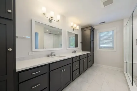 5435 Central Avenue Western Springs IL 60558
