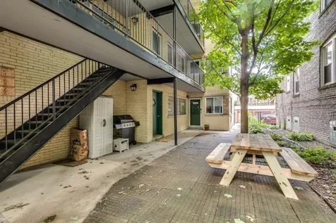 2645 West Carmen Avenue Chicago IL 60625