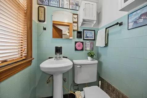 3835 Maple Avenue Berwyn IL 60402