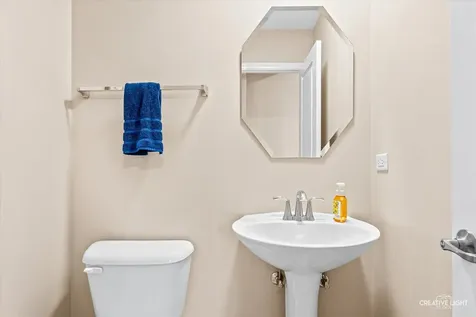 416 Shadow Court Oswego IL 60543