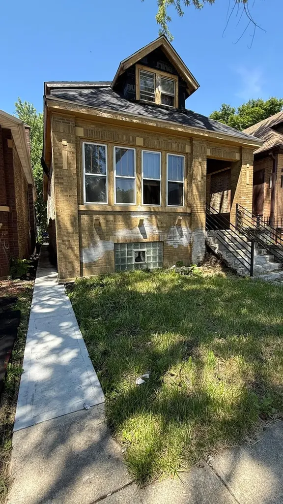 7002 South Hermitage Avenue Chicago IL 60636