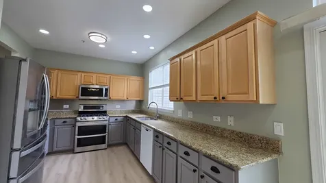 2631 North Greenwood Avenue Arlington Heights IL 60004