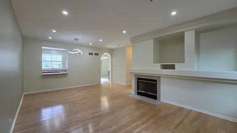 2631 North Greenwood Avenue Arlington Heights IL 60004