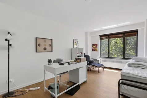 3100 North Lake Shore Drive Chicago IL 60657