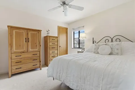 7648 North Osceola Avenue Niles IL 60714