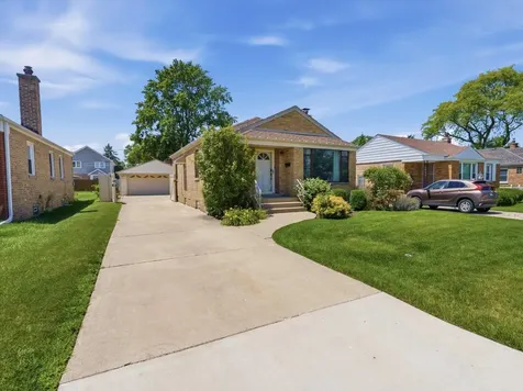 7648 North Osceola Avenue Niles IL 60714