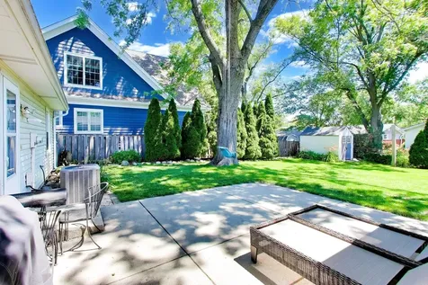1611 North Fernandez Avenue Arlington Heights IL 60004