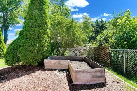 1611 North Fernandez Avenue Arlington Heights IL 60004