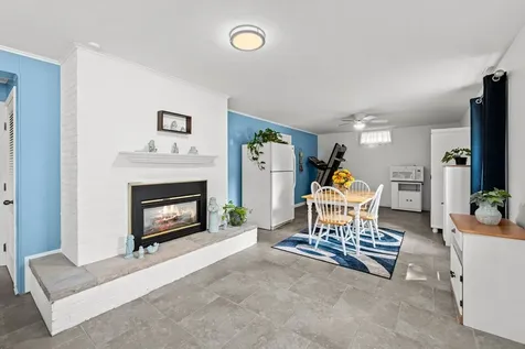 2705 32ND Avenue Court Rock Island IL 61201
