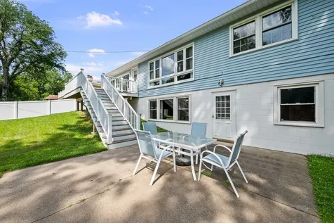 2705 32ND Avenue Court Rock Island IL 61201