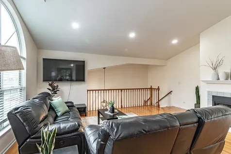 789 Grosse Pointe Circle Vernon Hills IL 60061
