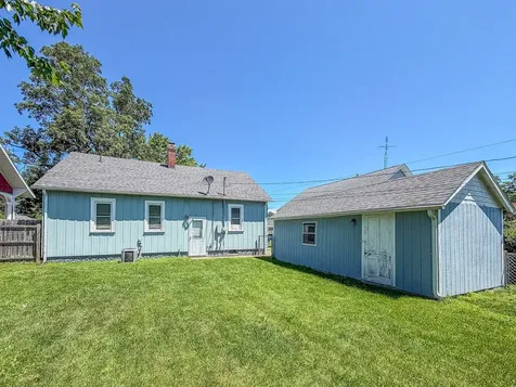 617 Edgar Avenue Mattoon IL 61938