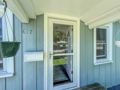 617 Edgar Avenue Mattoon IL 61938