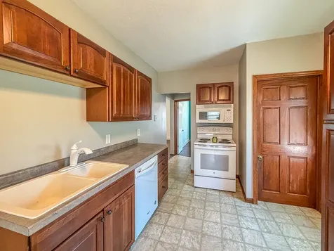 617 Edgar Avenue Mattoon IL 61938