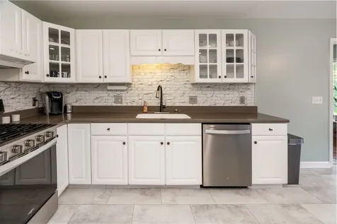 2504 Saddle Lane Marion IL 62959