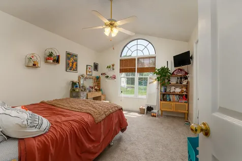 2504 Saddle Lane Marion IL 62959