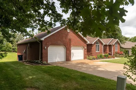 2504 Saddle Lane Marion IL 62959
