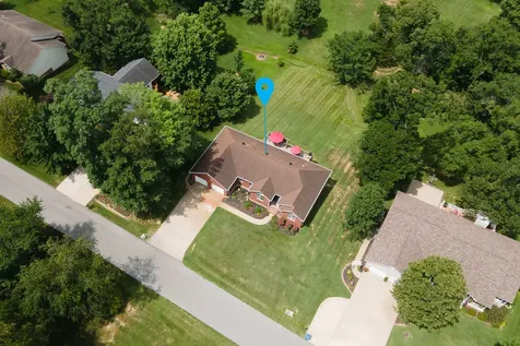 2504 Saddle Lane Marion IL 62959