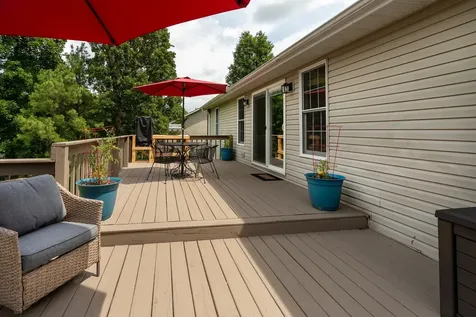 2504 Saddle Lane Marion IL 62959