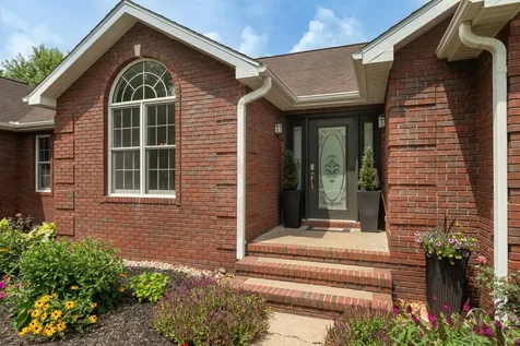2504 Saddle Lane Marion IL 62959