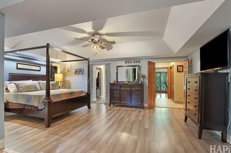 9317 Pine Needle Pass Bull Valley IL 60097