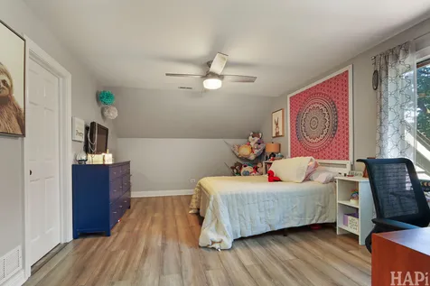 9317 Pine Needle Pass Bull Valley IL 60097