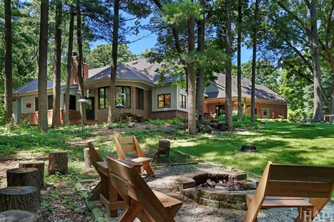 9317 Pine Needle Pass Bull Valley IL 60097