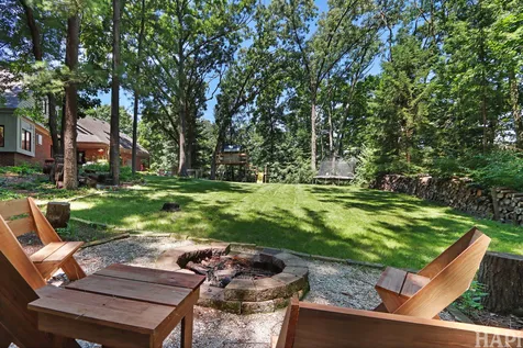 9317 Pine Needle Pass Bull Valley IL 60097