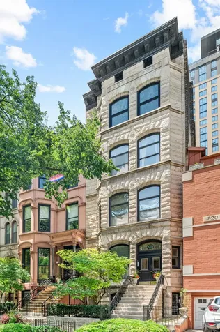 818 North Dearborn Street Chicago IL 60610