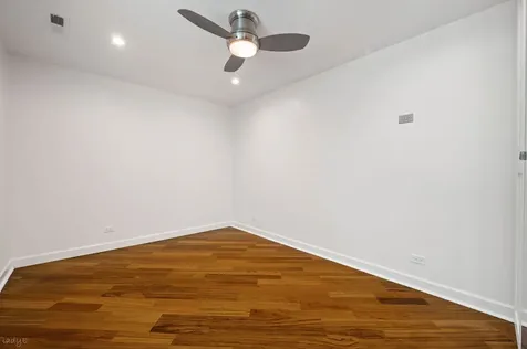 818 North Dearborn Street Chicago IL 60610