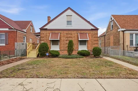 10941 South Avenue C Chicago IL 60617