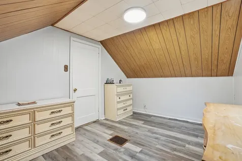 10941 South Avenue C Chicago IL 60617