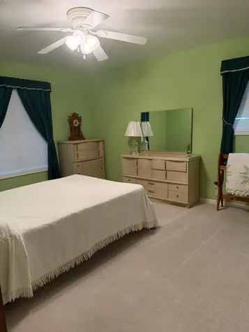 5878 Rose Circle St. Anne IL 60964