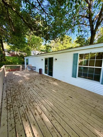 1009 Bay Road Mchenry IL 60051