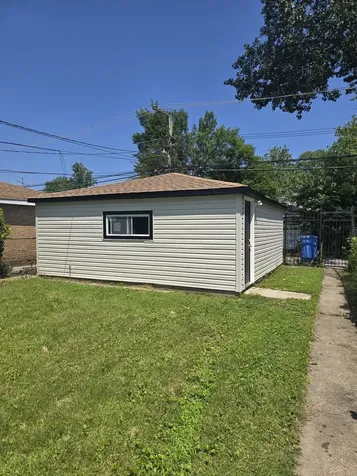 8505 South King Drive Chicago IL 60619