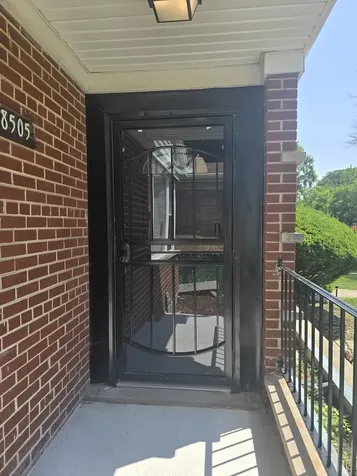8505 South King Drive Chicago IL 60619