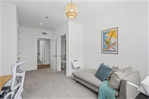1648 West Division Street Chicago IL 60622