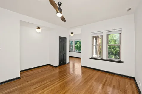 6808 South Paxton Avenue Chicago IL 60649