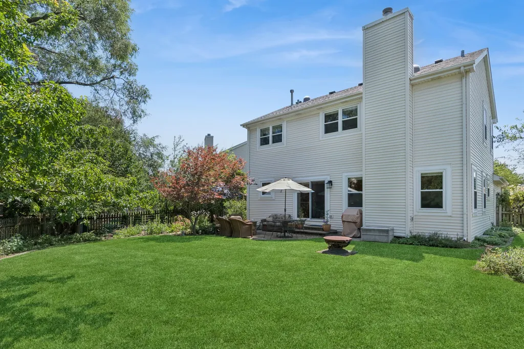 964 Lakestone Lane Aurora IL 60504