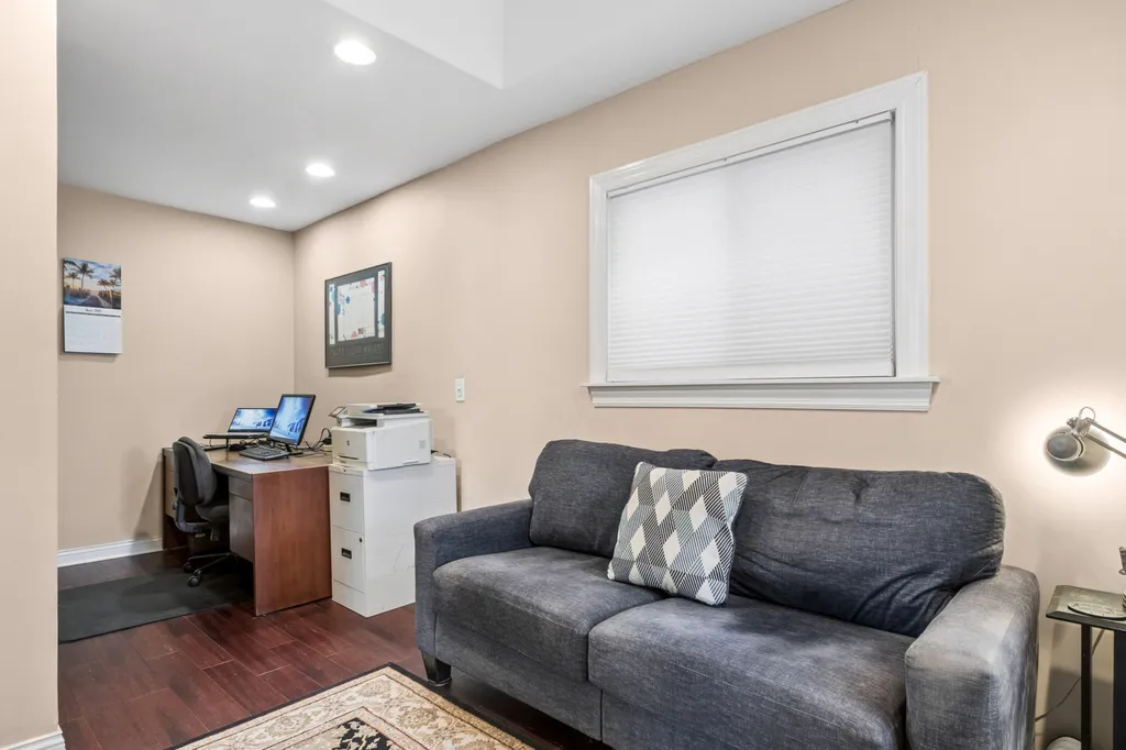 3013 North Racine Avenue Chicago IL 60657