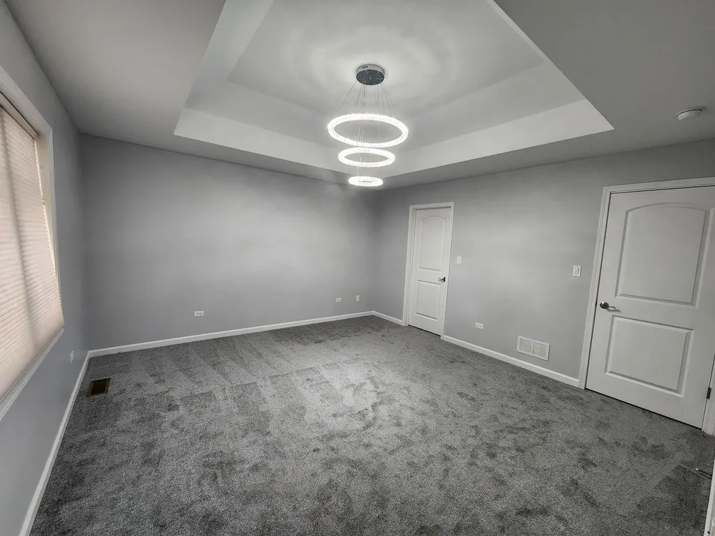 9434 Rich Lane Orland Park IL 60467