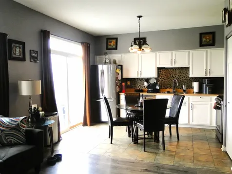 1400 Dahlgren Lane Minooka IL 60447