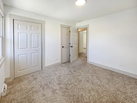 127 North Cedar Lane Glenwood IL 60425