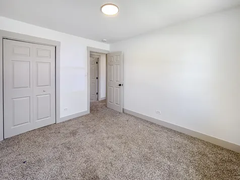 127 North Cedar Lane Glenwood IL 60425