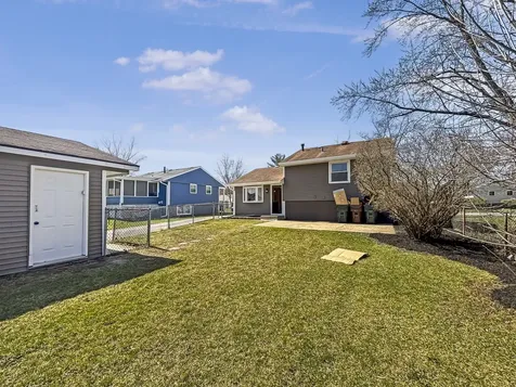 127 North Cedar Lane Glenwood IL 60425
