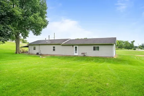 165 South Blackhawk Road Oregon IL 61061
