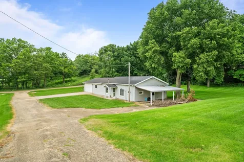 165 South Blackhawk Road Oregon IL 61061