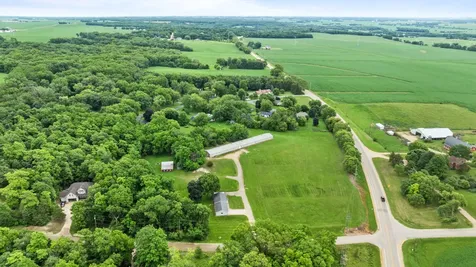 165 South Blackhawk Road Oregon IL 61061